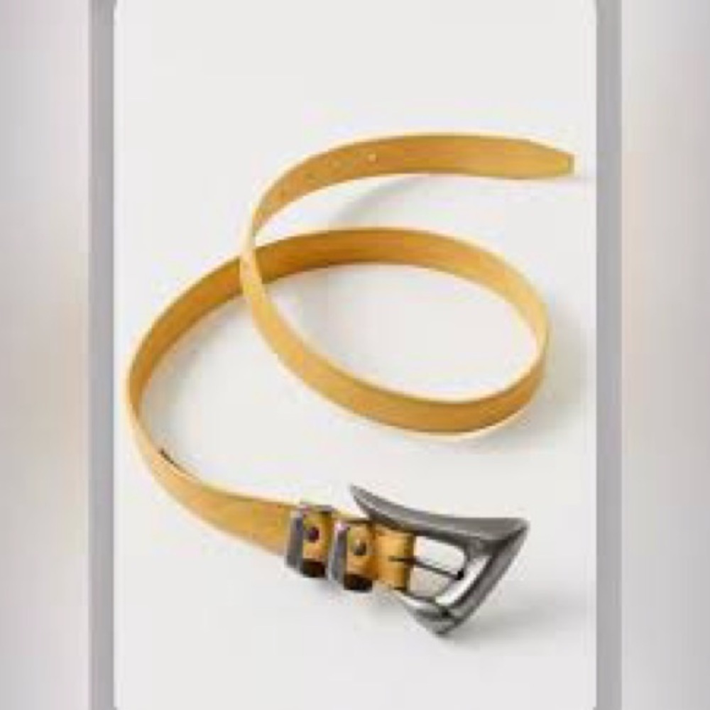 Free People NEW Yellow Leather Belt